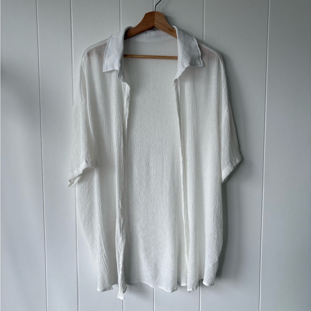 Textured White Viscose Open Front Top/Swim Cover Up | Size 1XL - Picture 2 of 6